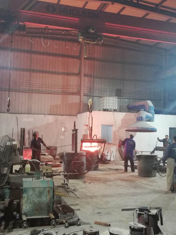  centrifugal casting